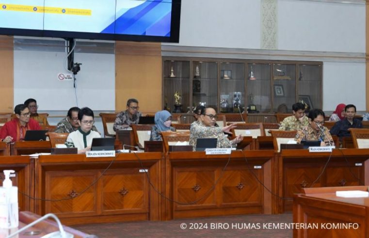 Menteri Budi Arie: Kominfo Siap Antisipasi Lonjakan Trafik Telekomunikasi Saat Lebaran