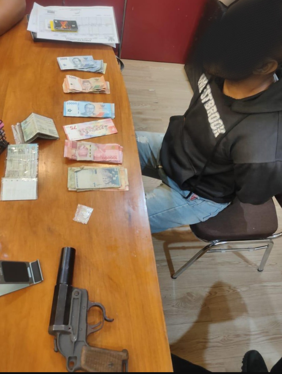 Polisi Tangkap Pria Inisial MO Sebagai Pelaku Jual-Beli Senpi