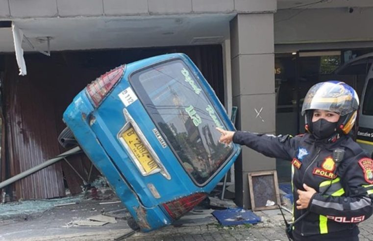 Tabrak Lansia Hingga Tewas, AK (45) Sopir Angkot di Depok Jadi Tersangka