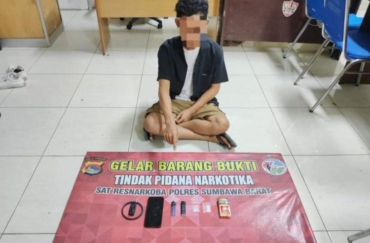 Pengedar Narkoba Inisial RB (27) di Sumbawa Barat Ditangkap, Sabu Ditemukan Dalam Bungkus Rokok