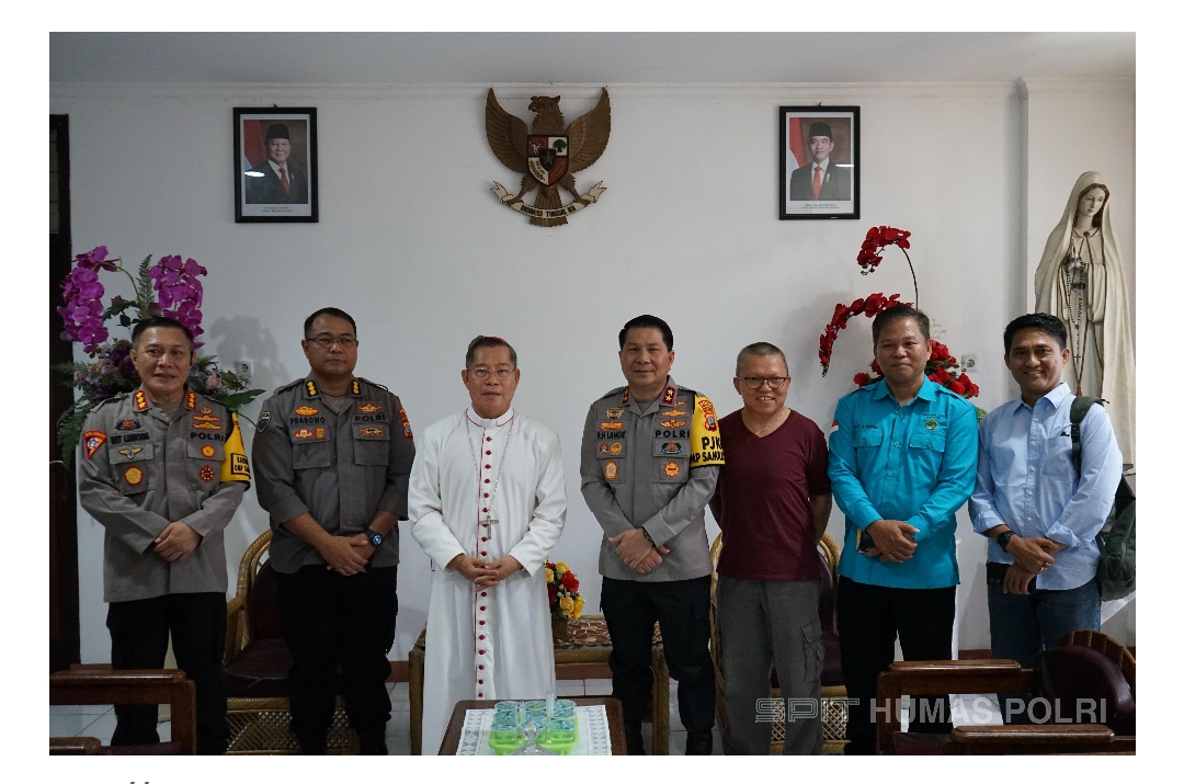 Kapolda Sulawesi Utara Kunjungi Uskup Manado, Siap Saling Dukung dalam Pelaksanaan Tugas