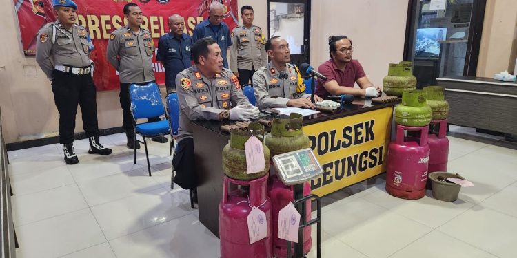 Polsek Cileungsi Bogor Berhasil Ungkap Penyalahgunaan Gas LPG Bersubsidi, Ratusan Tabung Disita