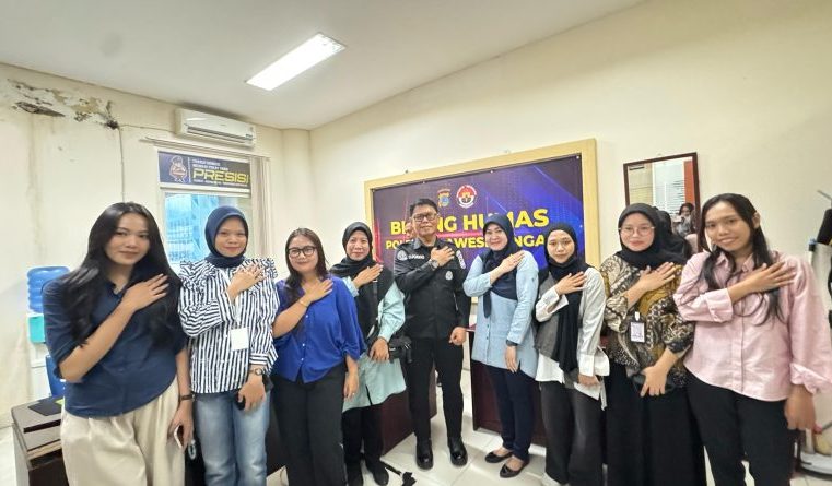 8 Mahasiswa Dari UNSRAT – UNTAD Magang di Bidhumas Polda Sulteng