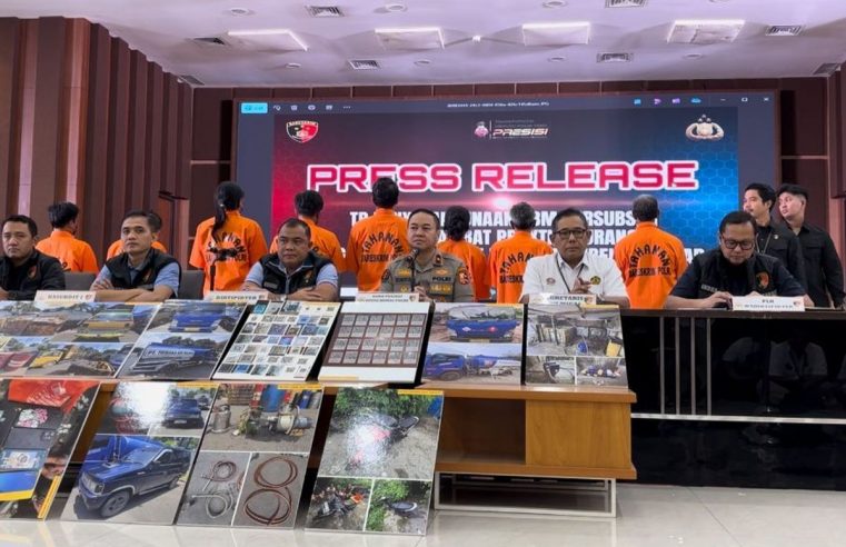 Tim Bareskrim Polri Ungkap Kasus Penyalahgunaan BBM Bersubsidi di Jawa Timur & Jawa Barat, Sita 16.400 Liter Solar Ilegal