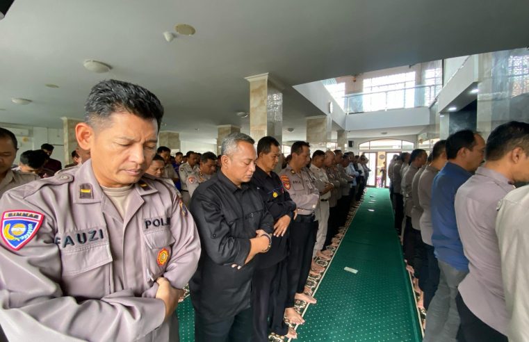 Polda DIY Gelar Salat Gaib Untuk Tiga Anggota Polri yang Gugur Dalam Tugas di Way Kanan, Provinsi Lampung