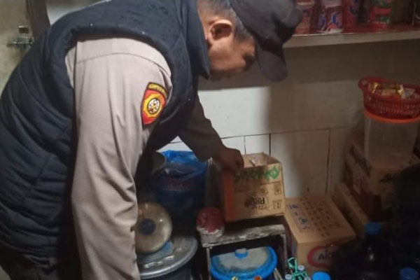 Jajaran Polresta Manado Sita 541,6 Liter Miras Jenis Cap Tikus
