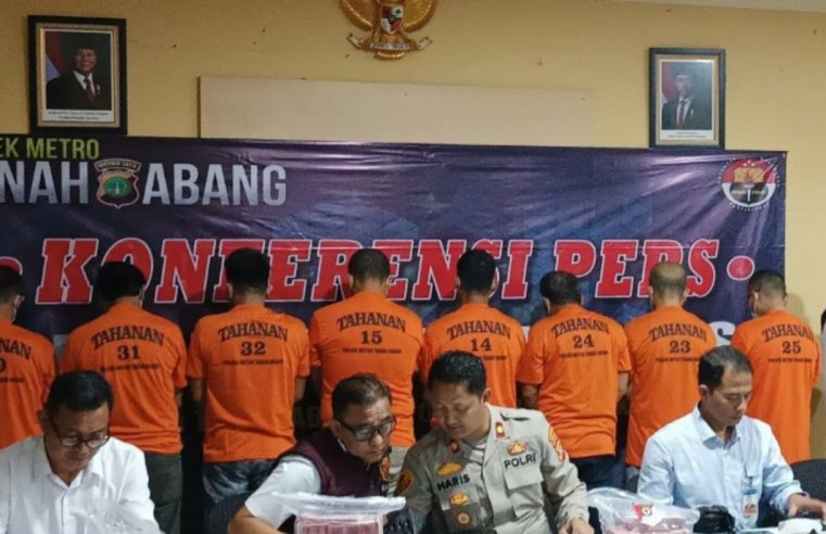 Polisi Ungkap Penemuan Pabrik Uang Palsu di Kota Bogor Setelah Penemuan Tas di KRL Stasiun Tanah Abang
