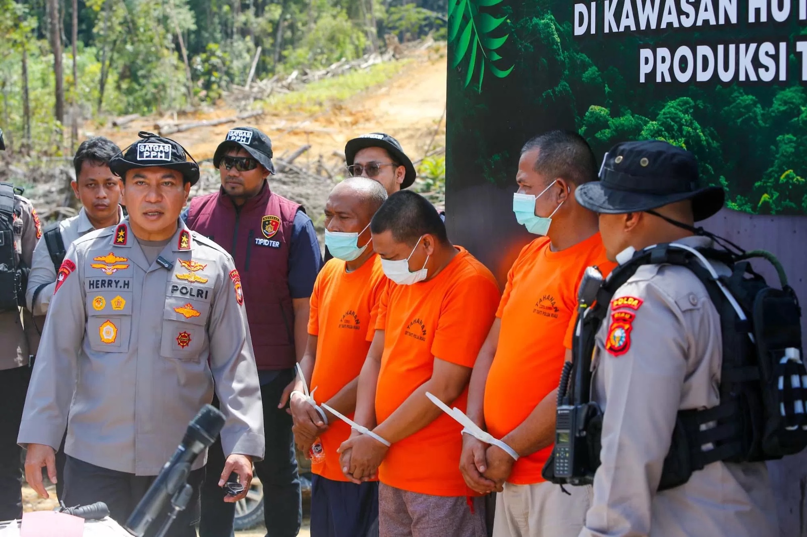 Dugaan Perusakan Hutan Secara Ilegal di Kampar, Polisi Berhasil Menetapkan 4 Tersangka