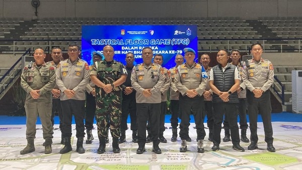 Polri Gelar Simulasi Keamanan Jelang Peringatan Puncak Hari Bhayangkara ke-79 Tanggal 01 Juli