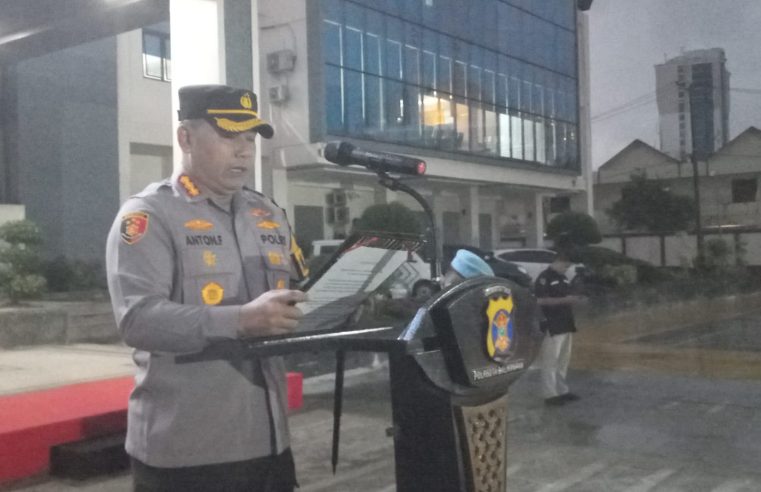 Kapolresta Balikpapan Pada Apel Pagi Tekankan Pentingnya Pelayanan Prima kepada Masyarakat