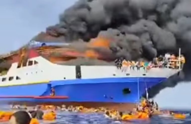KM Barcelona V A Membawa 280 Penumpang Dari Talaud Tujuan Manado Terbakar di Depan Pulau Talise