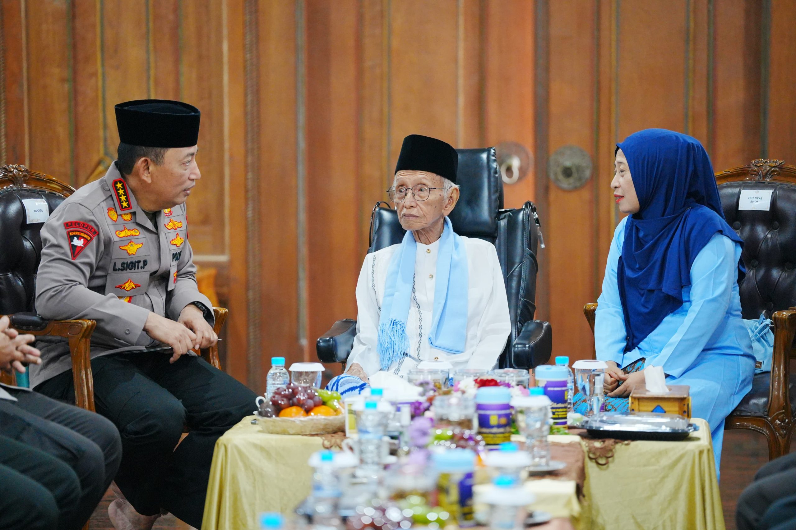 Kapolri Perkuat Sinergisitas dengan Ulama dan Tokoh Masyarakat untuk Menjaga Kamtibmas