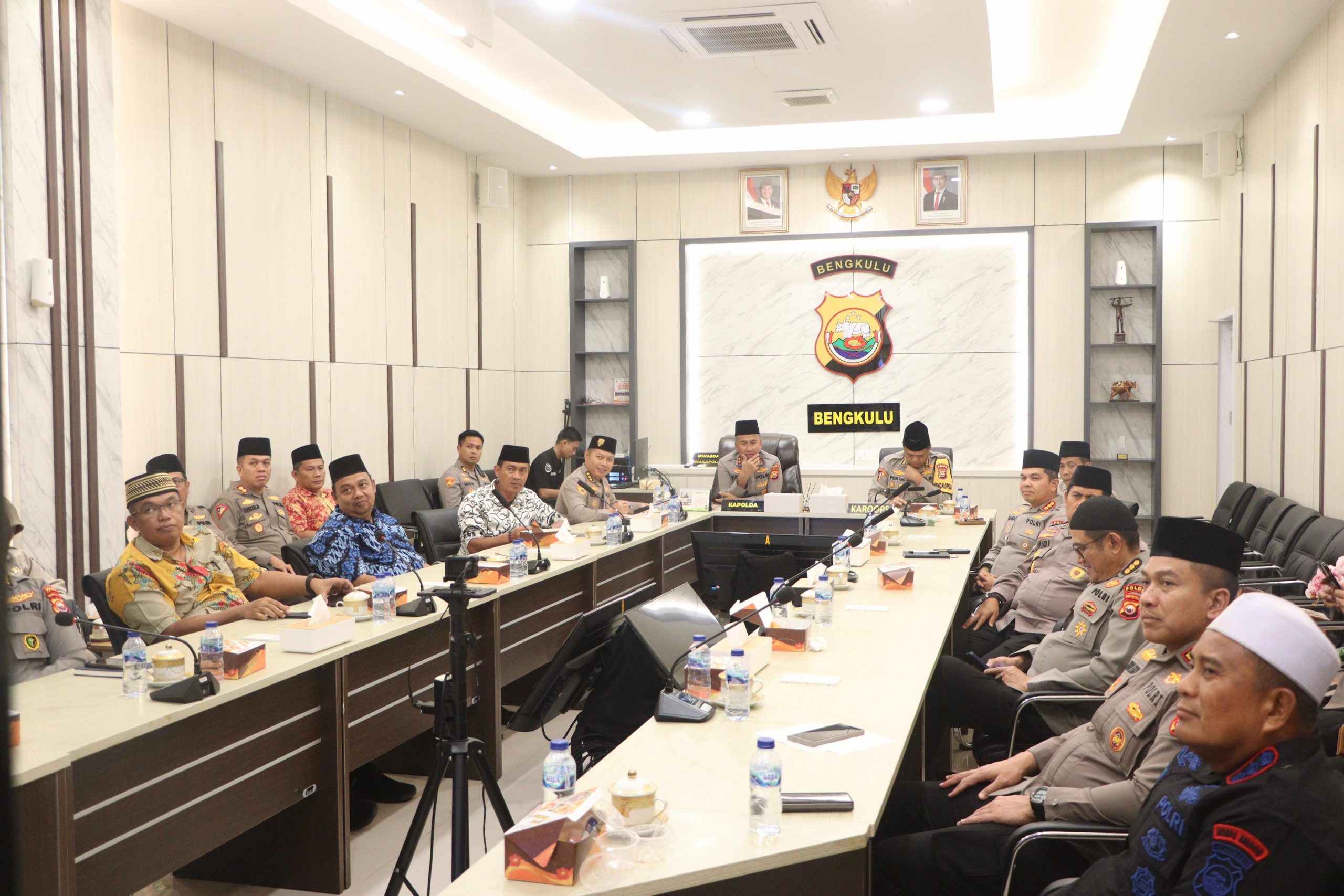 Polda Bengkulu Gelar Pembinaan Rohani dan Mental Personil dengan Ustaz Abdul Somad