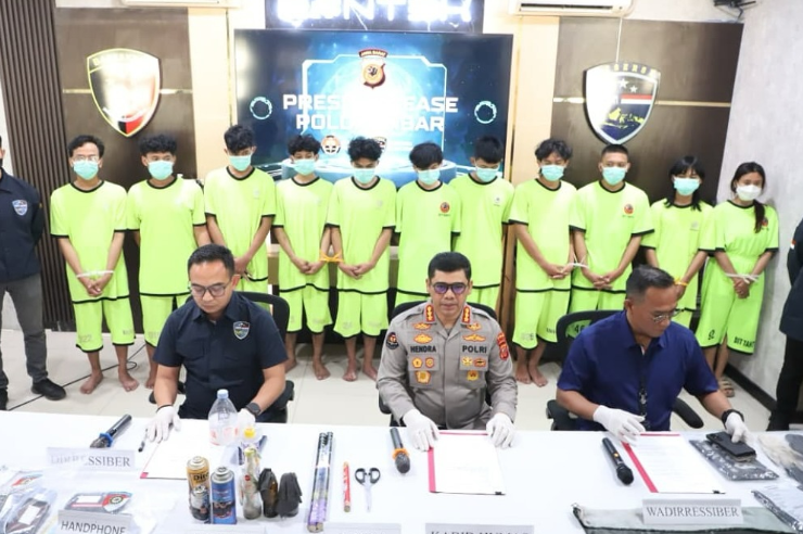 Sebelas Orang Ditetapkan Sebagai Tersangka Dalam Kasus Penyebaran Konten Provokatif