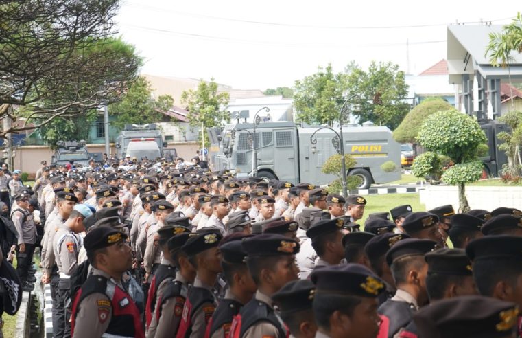 Polda Kaltim dan Polresta Samarinda Gelar Apel Kesiapan Pengamanan Aksi Unjuk Rasa