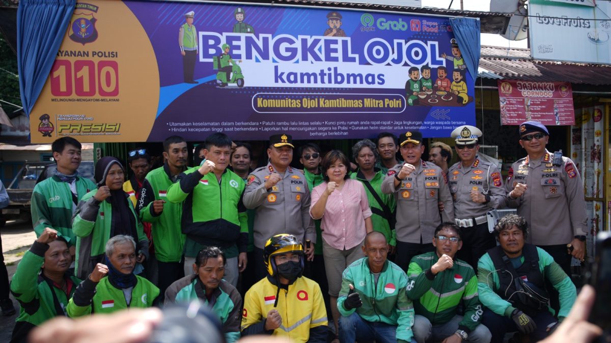 Setelah Memimpin Apel Ojol, Kapolda Kaltim Meresmikan Bengkel dan Kedai Ojo