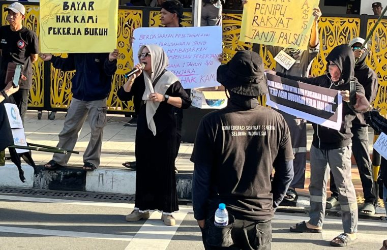 Aksi Unjuk Rasa DPD KSPSI Kaltim di DPRD Balikpapan, Desak Pemerintah Segera Tuntaskan Hak Pekerja