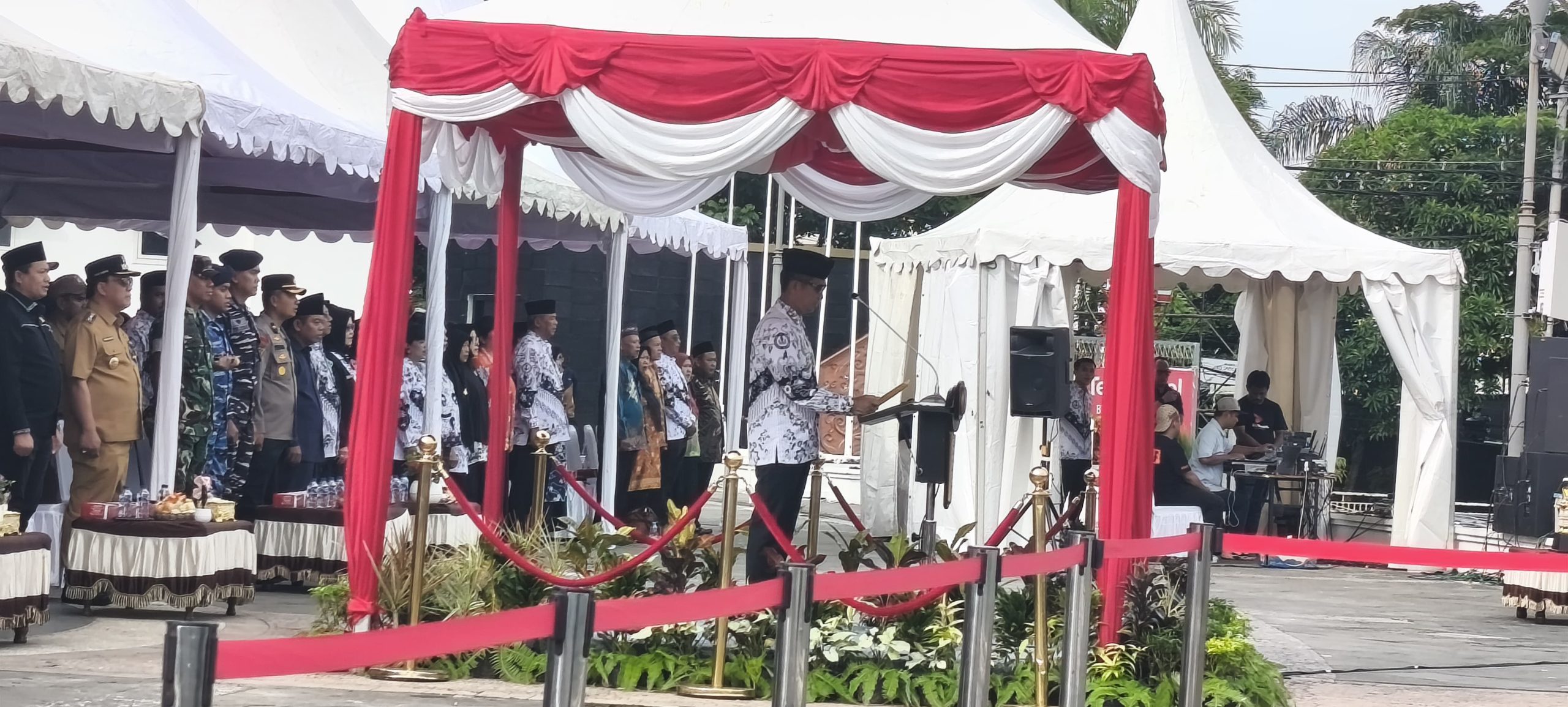 Guru Hebat, Indonesia Kuat: Balikpapan Rayakan HUT PGRI ke-80 dengan Semangat Nasionalisme