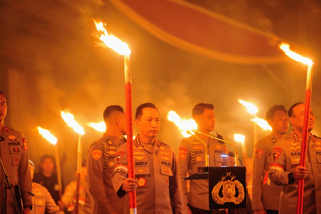 Polri Gelar Renungan Ksatria Bhayangkara, Kapolri: Membangun Institusi yang Melayani dan Dicintai Masyarakat