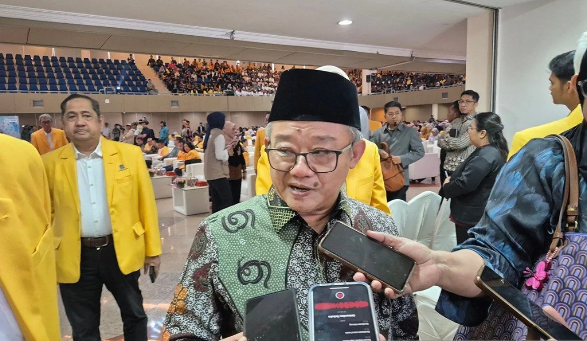 Mendikdasmen Abdul Mu’ti, Ajak Guru dan Orang Tua Perkuat Kesalehan Digital Anak