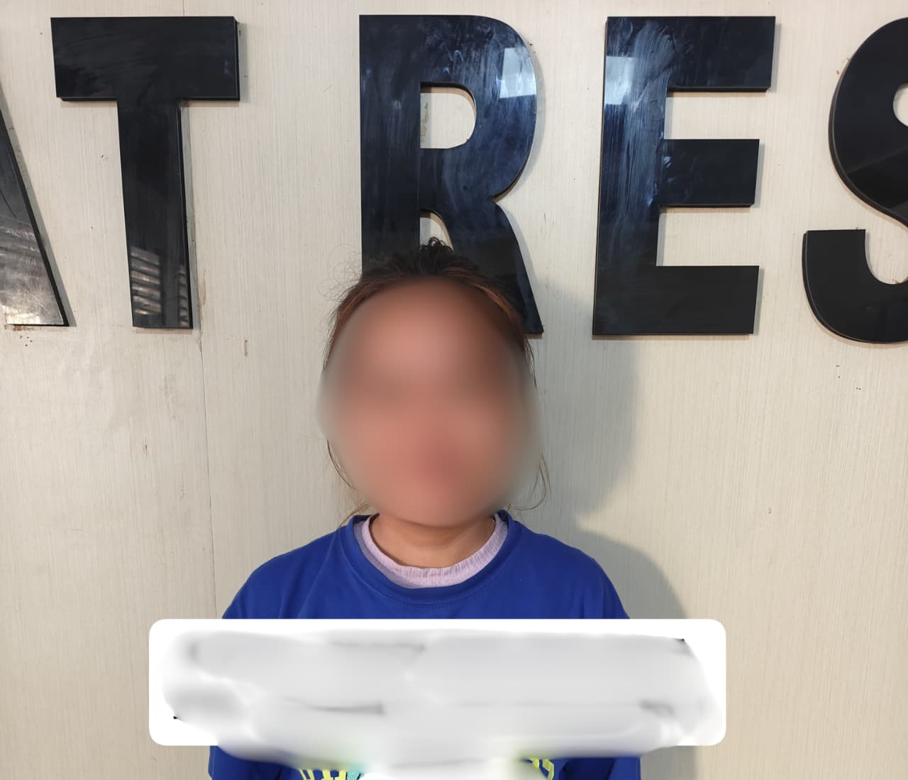 Kasus Penganiayaan di Parkiran THM Kendari, Pelaku Perempuan Ditangkap – Pelaku Utama Masih Dalam Pengejaran