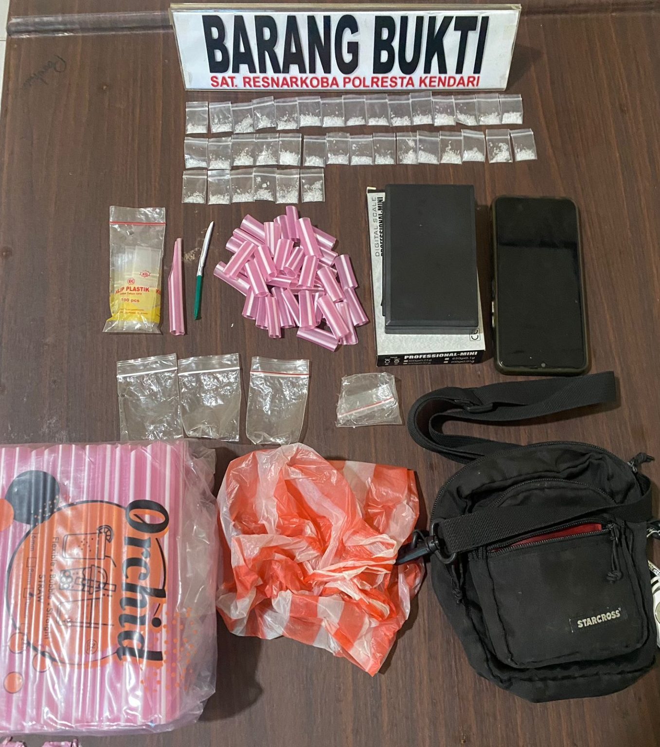 Berkat Informasi Masyarakat, Sat Resnarkoba Polresta Kendari Tangkap Peredaran Sabu di Kecamatan Kadia