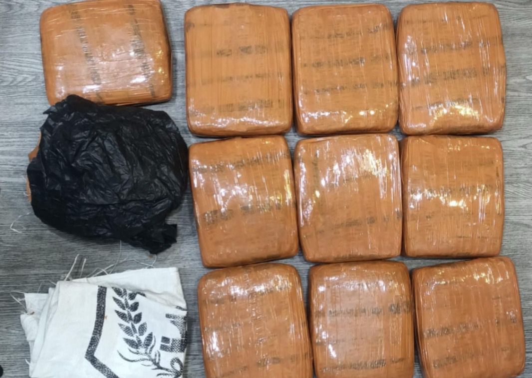 Gagal Edarkan 10 Kg Ganja di Depan Rumah Makan Grogol, Dua Tersangka Diamankan Polda Metro Jaya