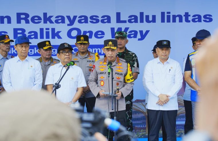 Rekayasa Lalu Lintas One Way Nasional Dibuka, Kapolri Ajak Masyarakat Manfaatkan WFA