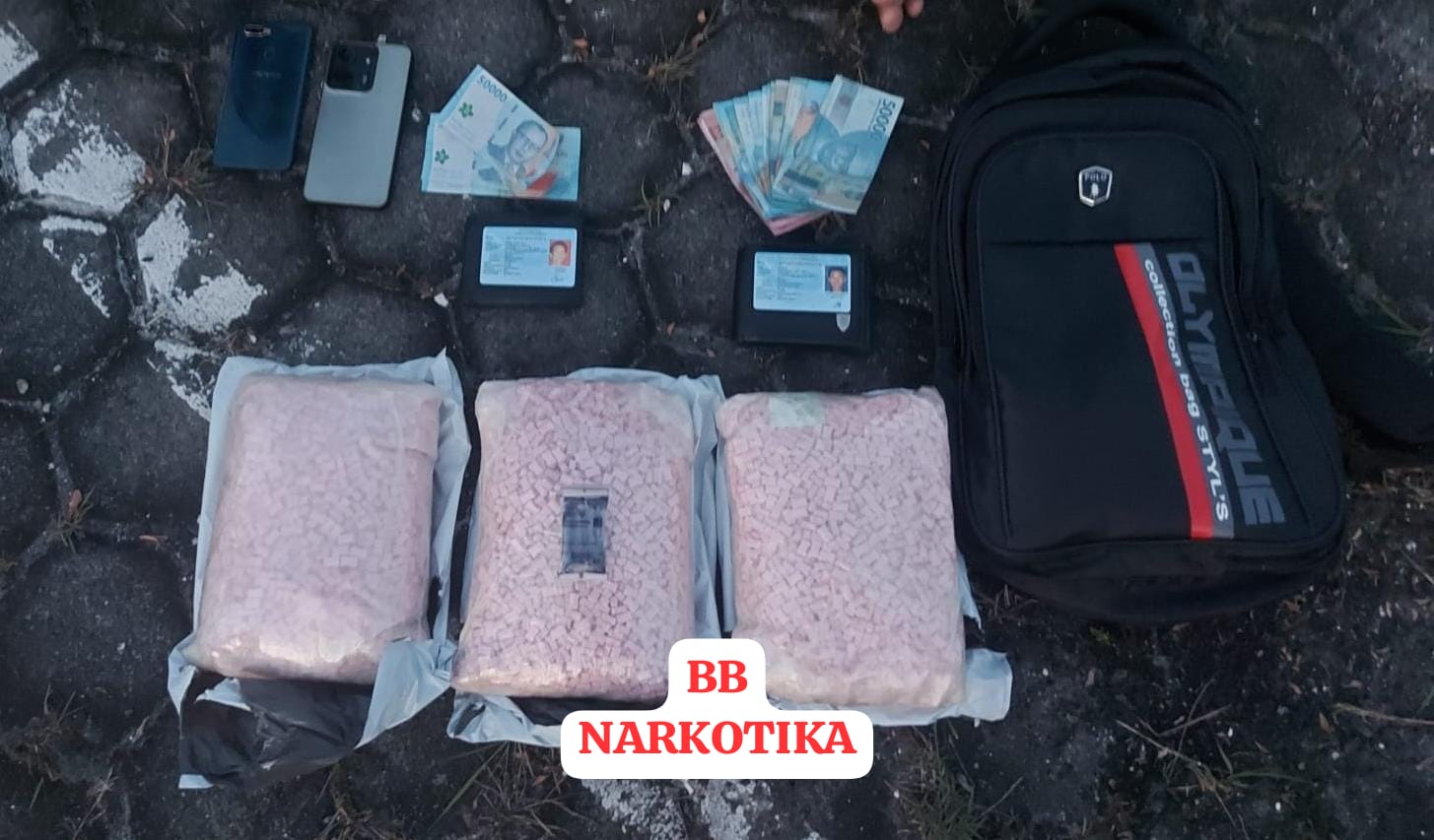 Dua Pengedar Ekstasi Diringkus Bareskrim di Pelalawan, Riau
