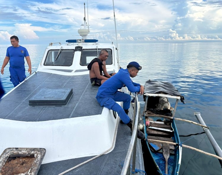 Rusak Ekosistem Laut, Dua Nelayan Diamankan Bawa 333 Ikan Hasil Bom di Perairan Sikka