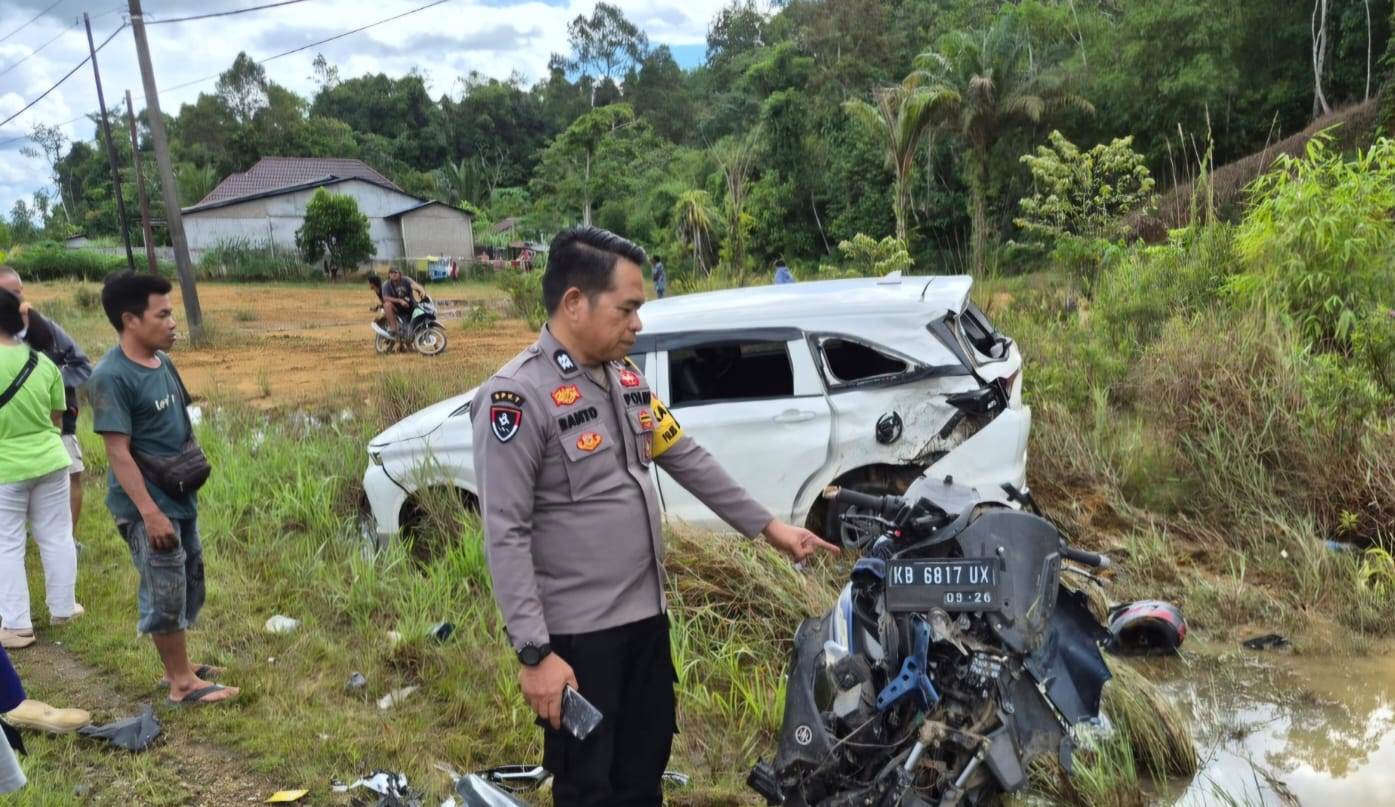 Tabrakan Motor dan Mobil di Depan Sekolah BTCC Sanggau, Dua Nyawa Melayang