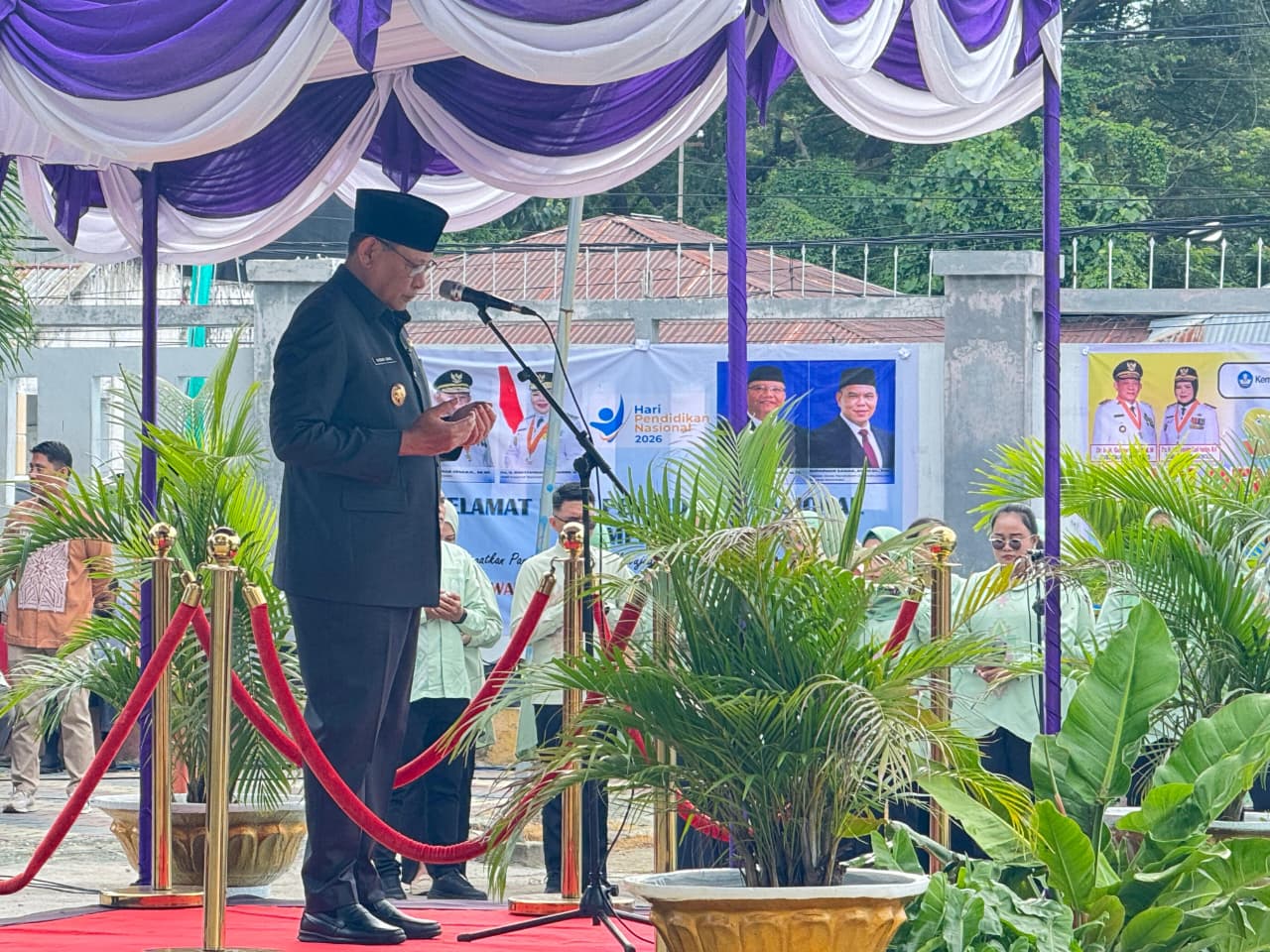 Peringatan Hardiknas di Almamaternya SMA Negeri 3 Gorontalo, Gubernur Luncurkan Sistem Penerimaan Murid Baru