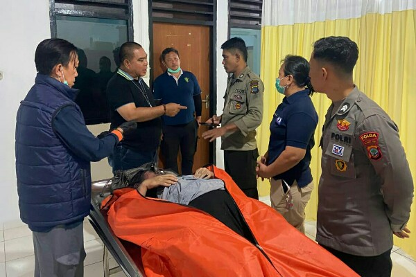 Hirupan Gas Beracun Jadi Penyebab Kematian Korban Kebakaran Mega Mall Manado