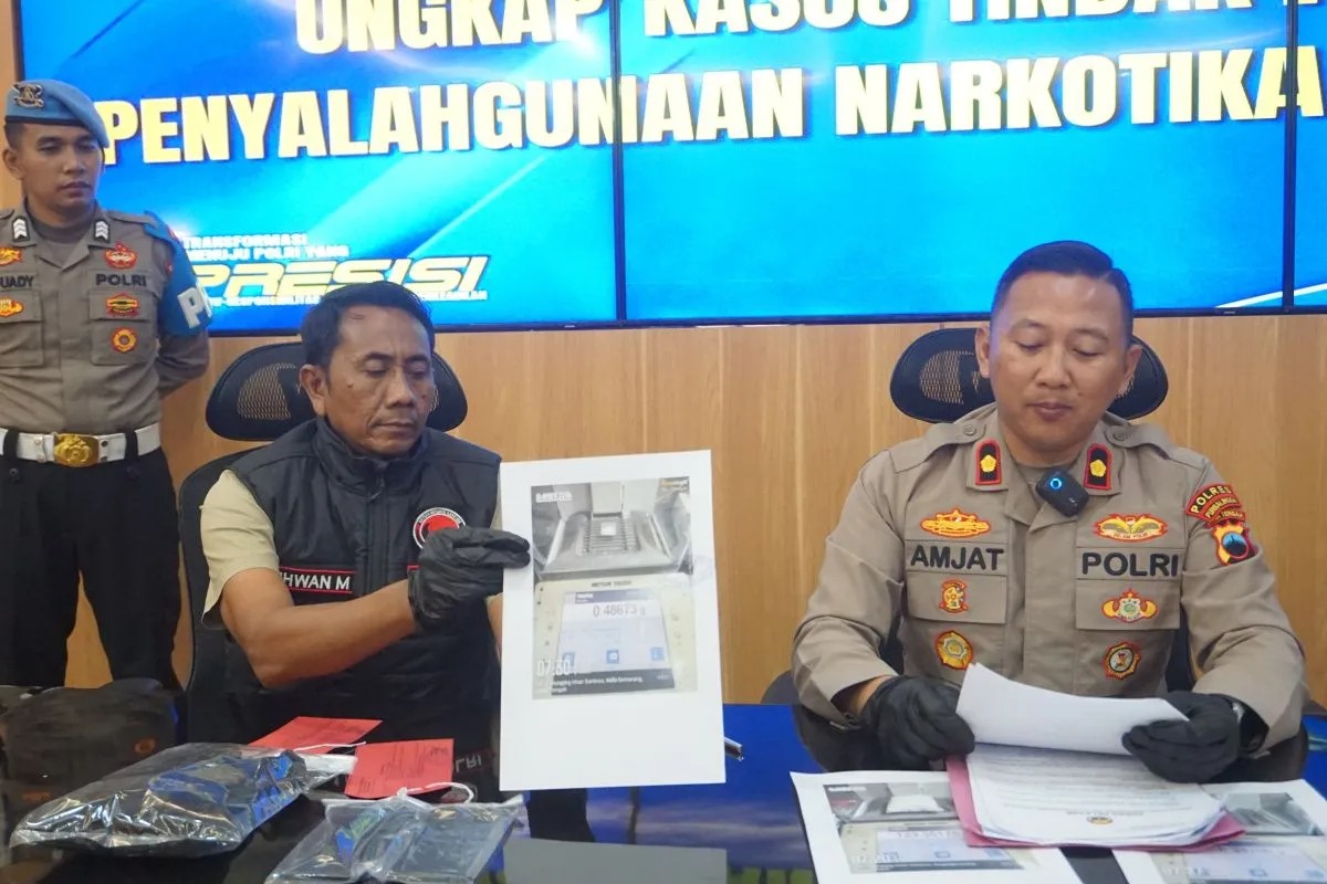 Tangkap Pengedar Asal Banyumas, Polres Purbalingga Sita Narkotika dan Berbagai Barang Bukti Pendukung
