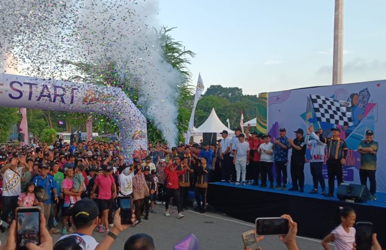 7,5 Ribu Peserta Meriahkan Jalan Sehat HUT Bhayangkara Ke-80 Balikpapan