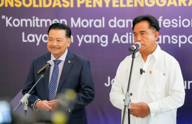 Menko Hukum, HAM, Imigrasi dan Pemasyarakatan Yusril Luncurkan Delapan Agenda Perbaiki Layanan Publik