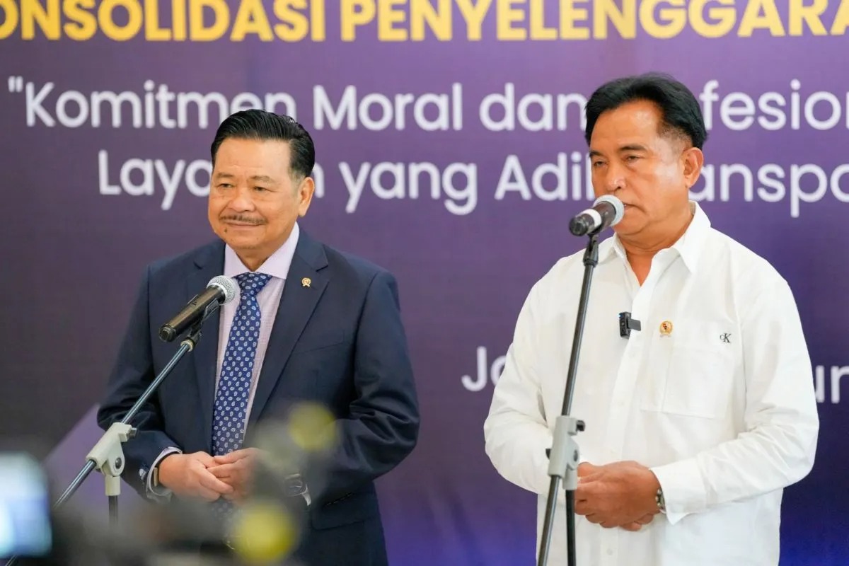 Menko Hukum, HAM, Imigrasi dan Pemasyarakatan Yusril Luncurkan Delapan Agenda Perbaiki Layanan Publik