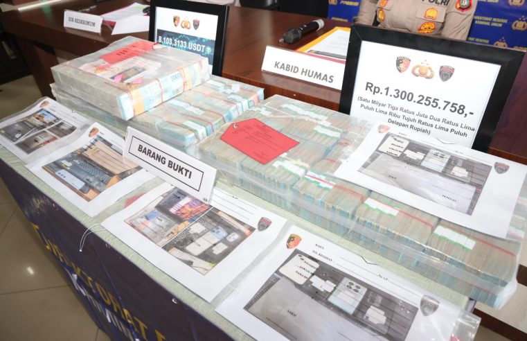 Lima Tersangka Jaringan Promosi Judi Online Internasional Ditangkap di Batam