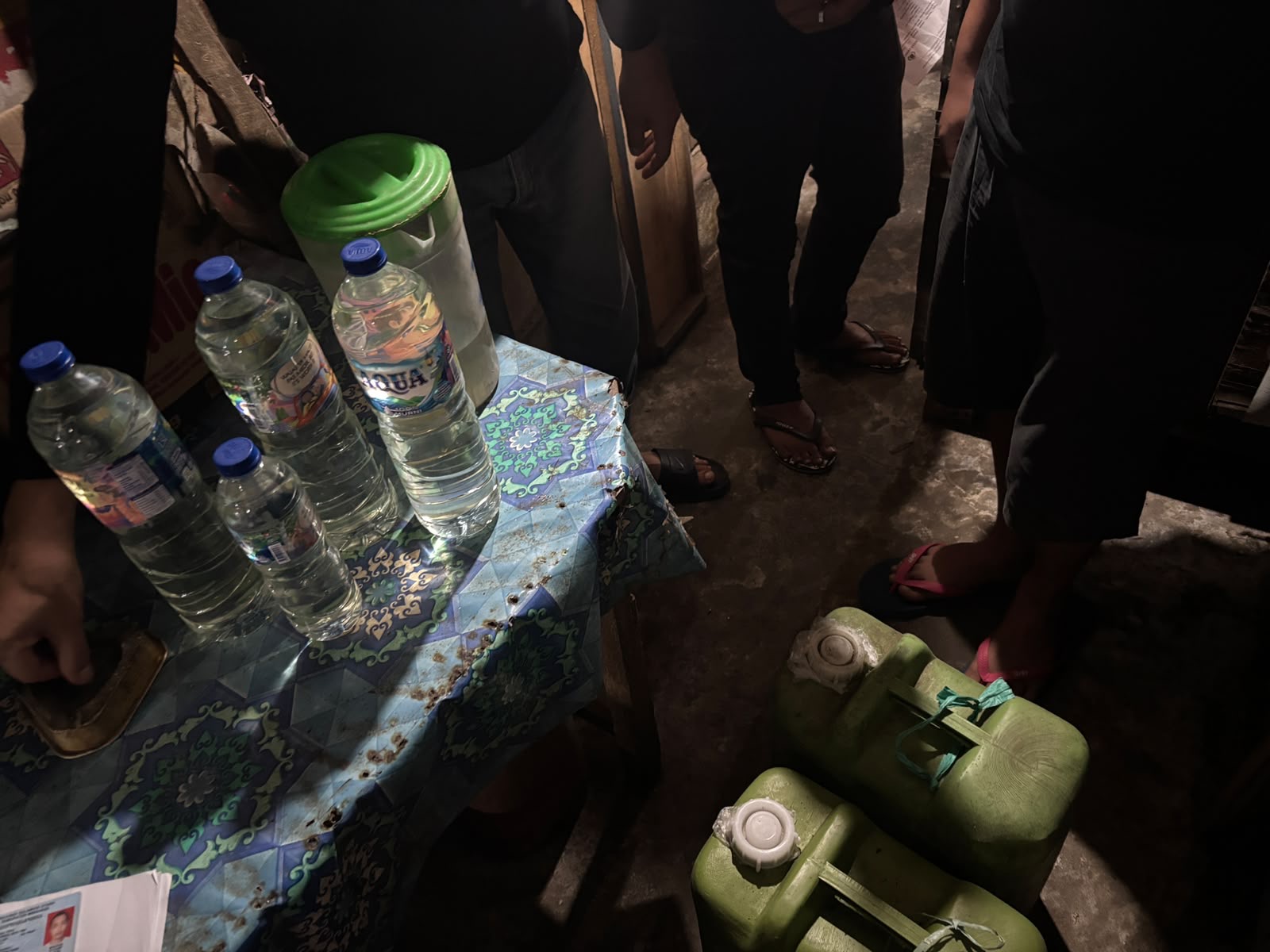 Gelar Operasi Sabtu Malam, Polres Minahasa Sita Ratusan Botol Miras Tanpa Izin
