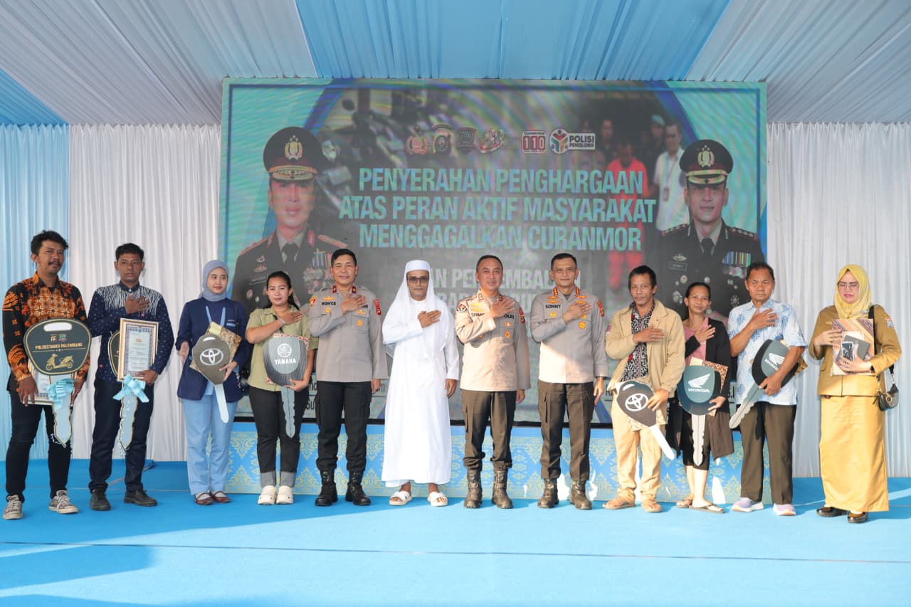 Dalam Apel Sabuk Kamtibmas, Polda Sumsel Serahkan Barang Bukti dan Apresiasi Warga Berani
