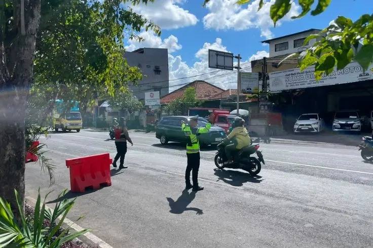 Situasi Aman dan Kondusif, Polda Bali Gelar Patroli Terpadu di Simpang Terminal Ubung