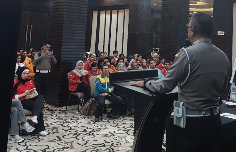 Tanpa Teguran Keras, Satlantas Polresta Balikpapan Edukasi Keselamatan Berkendara Lewat Konsep “Secangkir Kopi Sejuta Mimpi”