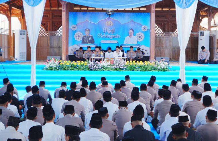 Gus Baha dan Polri Bersatu: 42 Ribu Peserta Ikut Ngaji Kebangsaan Perkuat Persatuan