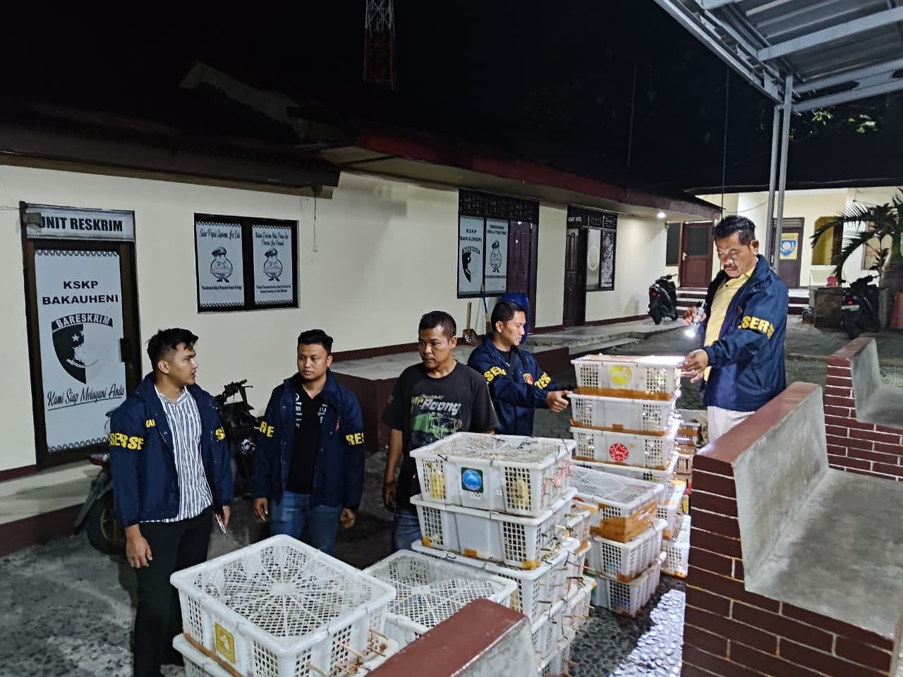 Truk Pengangkut Sapi Ternyata Sembunyikan Ribuan Burung, Diamankan di Bakauheni
