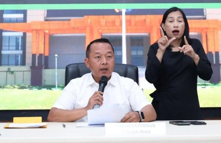 Anggota Dewan Kabupaten Kampar Ditetapkan Tersangka Terkait Alih Fungsi Lahan Hutan Menjadi Perkebunan Sawit