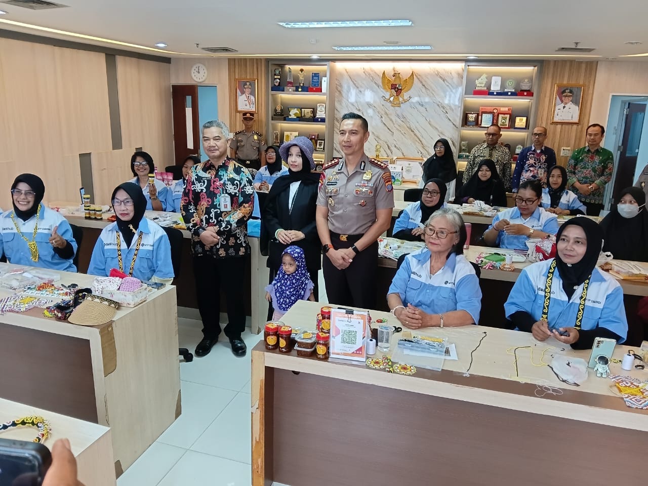 Dukung 100 Hari Kerja Kapolri, Polresta Balikpapan Luncurkan Program Peduli Pengangguran Bersama Disnaker