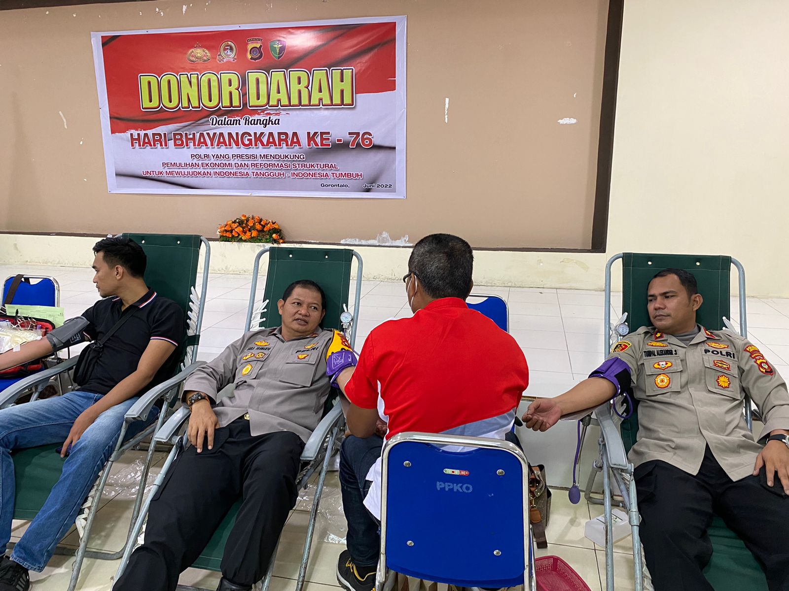 Warga Polres Gorontalo Kota Gelar Donor Darah Jelang Hut Bhayangkara Ke – 76