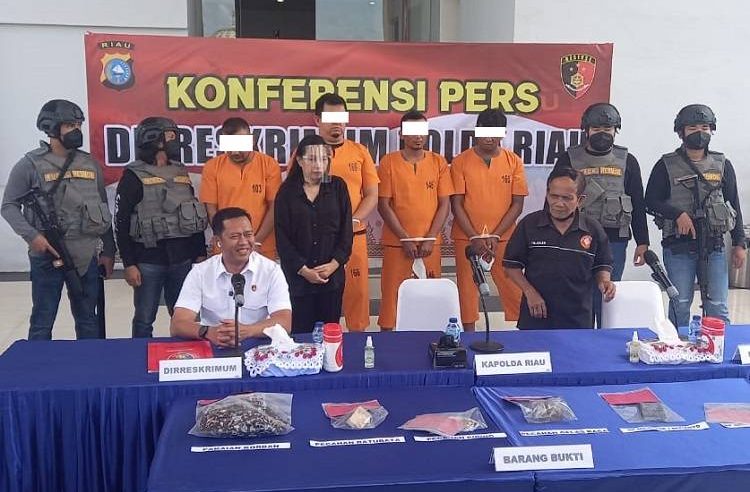 Empat Orang Pelaku Penganiayaan Wartawan di Riau Ditangkap Polisi