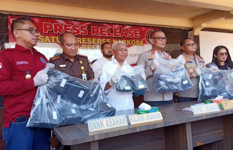 2 Orang Kurir Narkoba Berhasil Ditangkap Polisi, 50 kg Sabu Disita