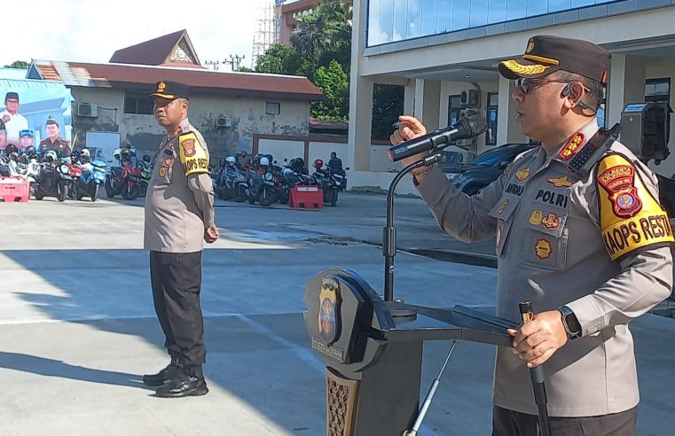 Apel Jam Pimpinan Mingguan Jajaran Polresta Dipimpin oleh Kapolresta Balikpapan Kombes Anton Firmanto, S.H., SIK., M.Si